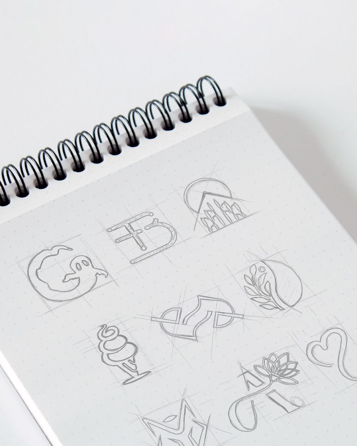 Crafting a Resonant Identity for ‘Eco-Innovate Solutions’